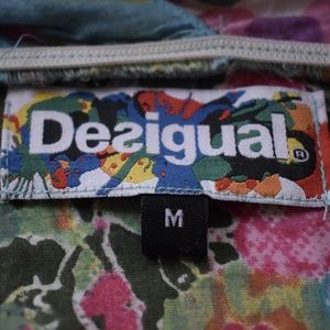 Desigual Tops - 🧨 Desigual Deep V Sleeveless Tunic. M Desigual Tops - 🧨 Desigual Deep V Sleeveless Tunic. M